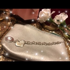 New!!Elegant heart toggle bracelet!! 9.25